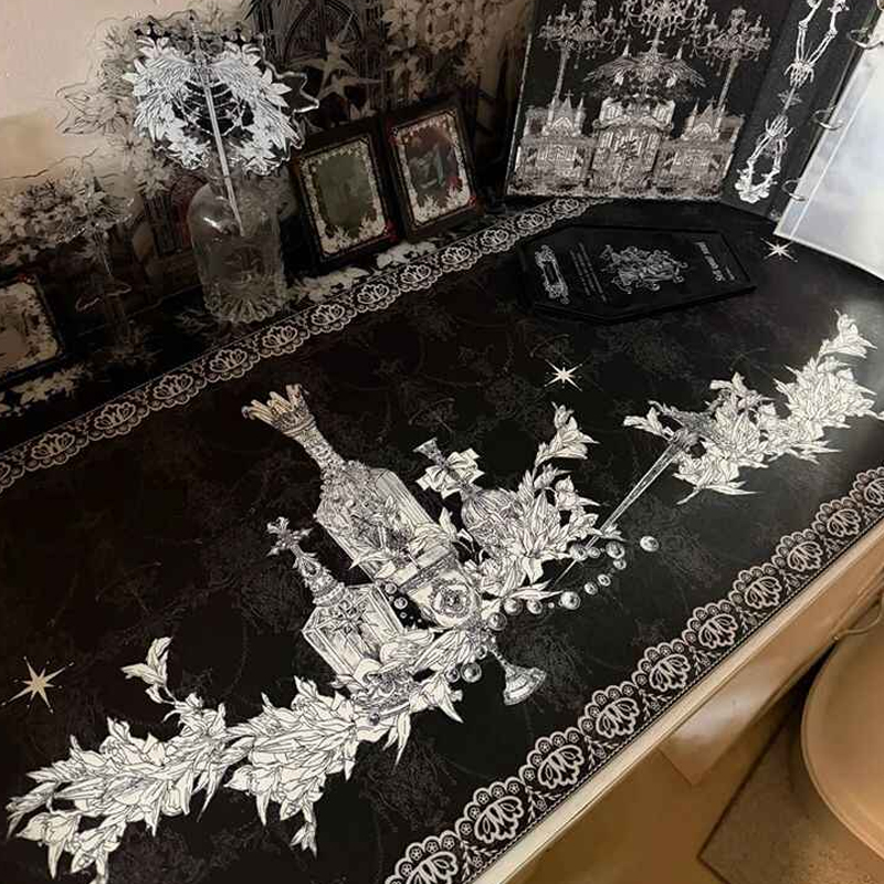 Desk Setup Cozy - Коврик для мыши Divine Realm Gothic